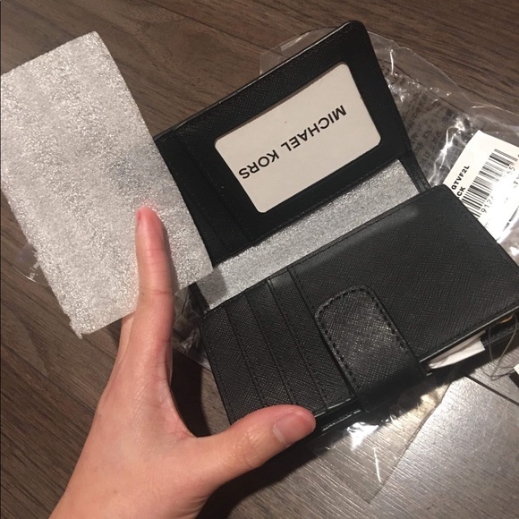 Wallet - Picture 3 of 5